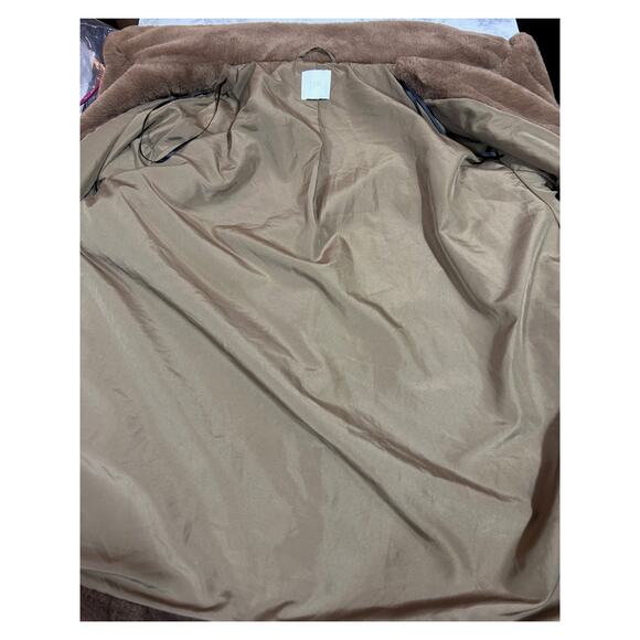 H&M Teddy Faux Fur Fuzzy Jacket L Tan Brown Flap Pockets Lined Cozy Chic Whimsy - Picture 6 of 8